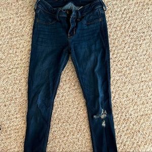 dark blue hollister jeans
